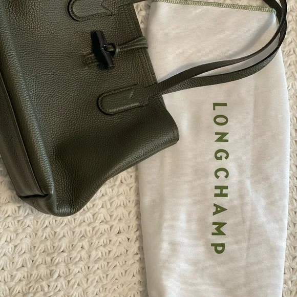 Longchamp Roseau Essential M Tote bag Khaki - Leather - Picture 16 of 16